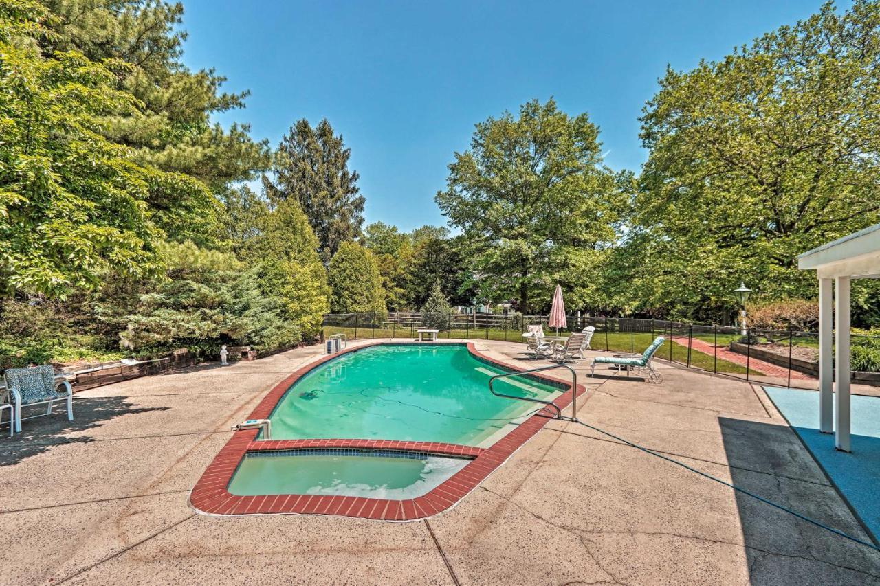 Morgan Hughes Homestead With Game Room And Pool! Lansdale Eksteriør bilde