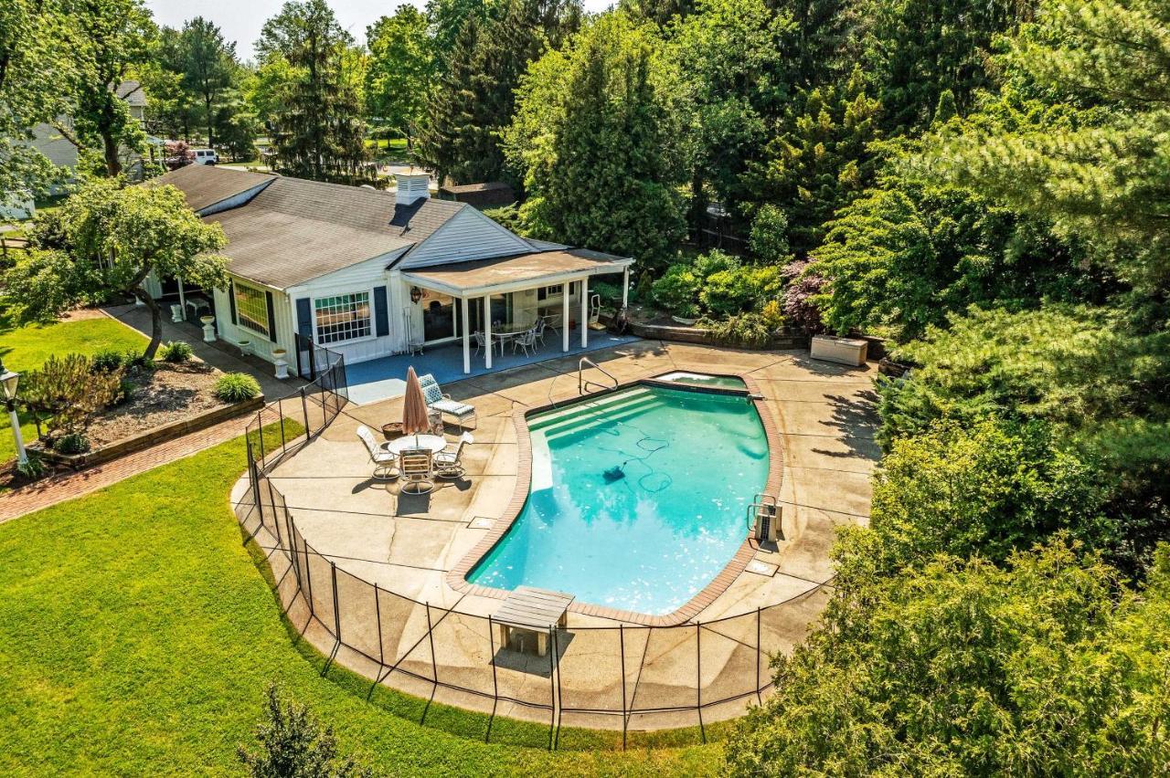 Morgan Hughes Homestead With Game Room And Pool! Lansdale Eksteriør bilde
